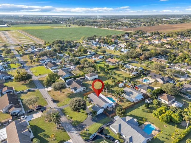 1651 NW 19th St, Homestead, FL 33030