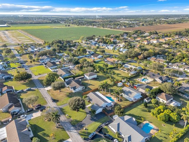 1651 NW 19th St, Homestead, FL 33030