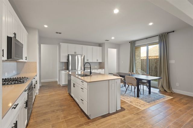 1001 Blue Heron Court, Forney, TX 75126