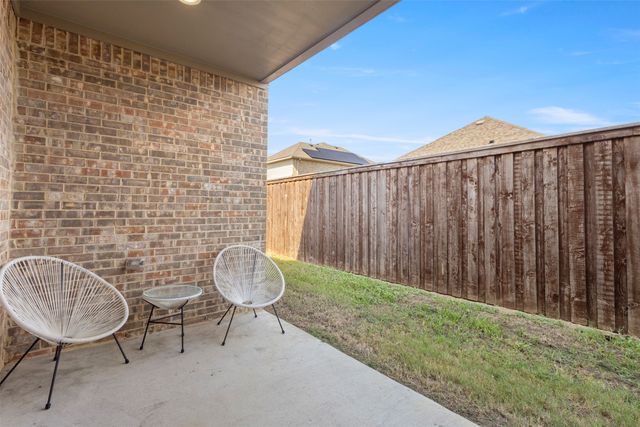 1001 Blue Heron Court, Forney, TX 75126