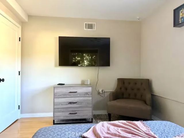 2597 Dearborn Drive, Los Angeles, CA 90068