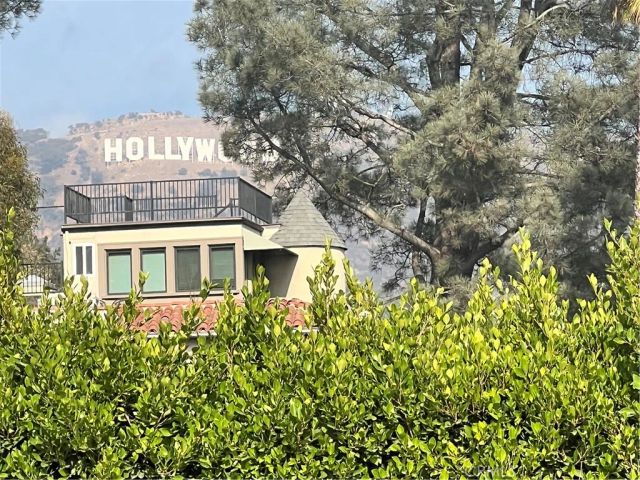 2597 Dearborn Drive, Los Angeles, CA 90068