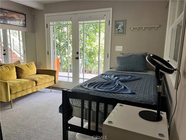 2597 Dearborn Drive, Los Angeles, CA 90068