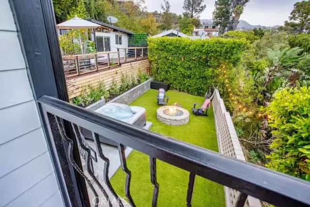 2597 Dearborn Drive, Los Angeles, CA 90068