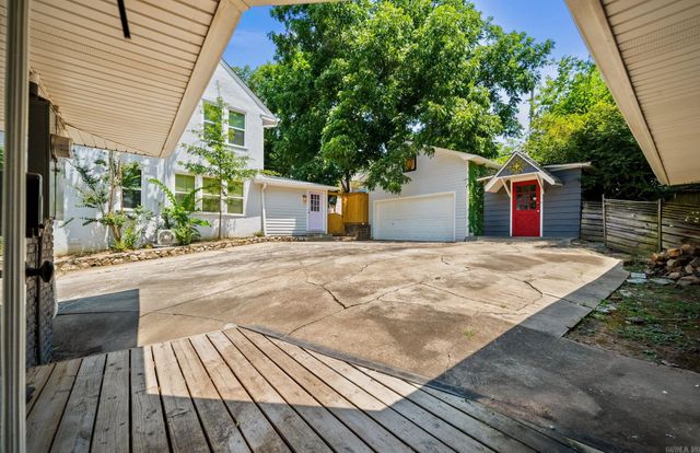 211 Colonial Court, Little Rock, AR 72205