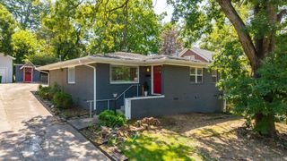 211 Colonial Court, Little Rock, AR 72205