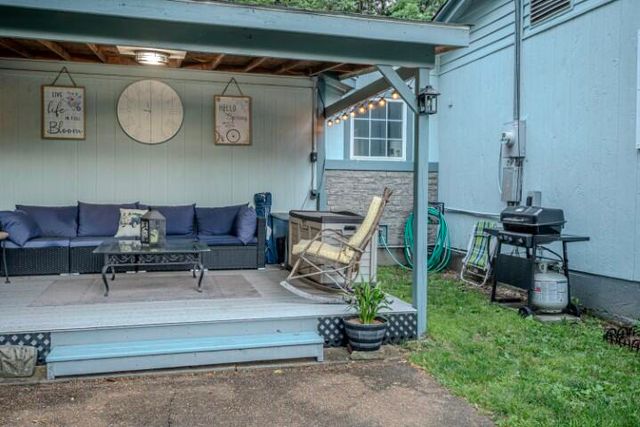18411 U.S. Highway160, Forsyth, MO 65653