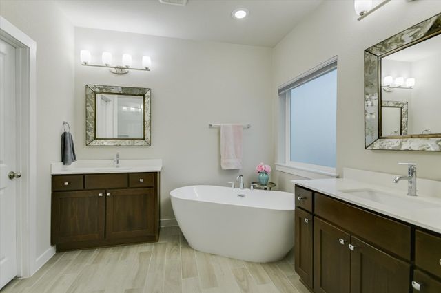 316 Wagon Spoke WAY, Liberty Hill, TX 78642
