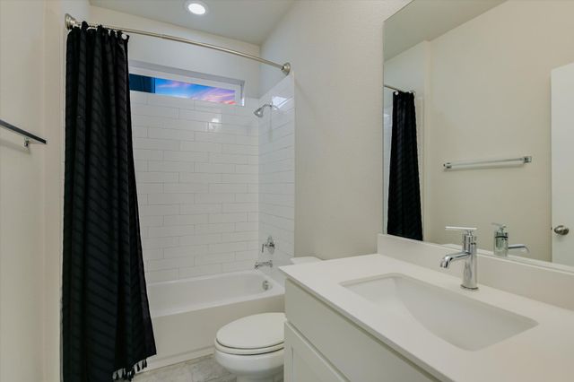 316 Wagon Spoke WAY, Liberty Hill, TX 78642
