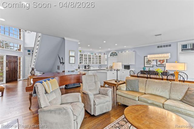 1284 East Lake Drive, Novi, MI 48377