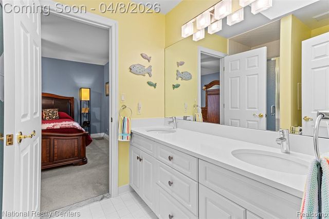 1284 East Lake Drive, Novi, MI 48377