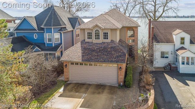 1284 East Lake Drive, Novi, MI 48377
