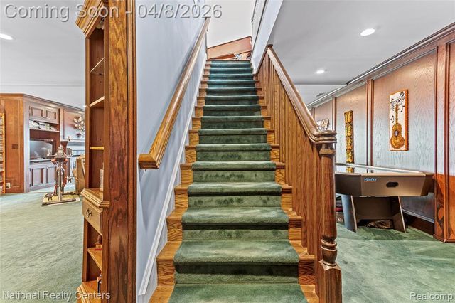 1284 East Lake Drive, Novi, MI 48377