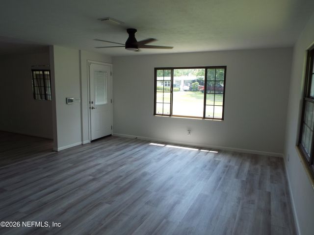 1019 HILLOCK Drive E, Jacksonville, FL 32221
