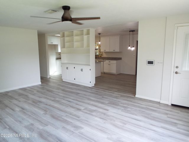 1019 HILLOCK Drive E, Jacksonville, FL 32221