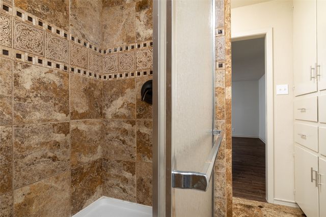 2566 County Road 147, Gainesville, TX 76240