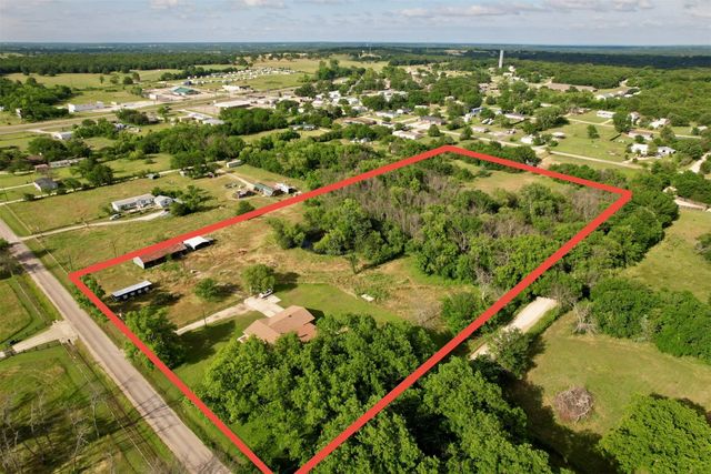2566 County Road 147, Gainesville, TX 76240
