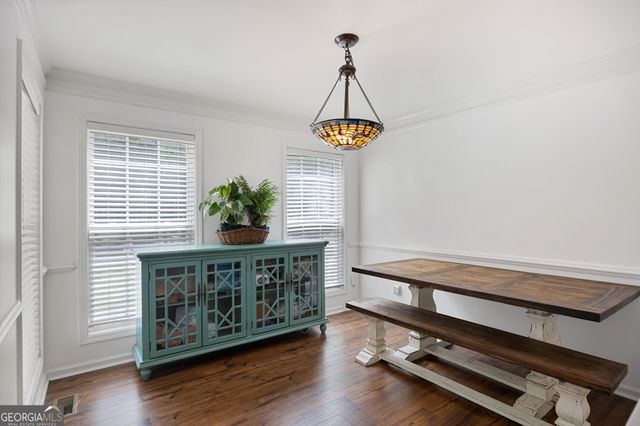 9 CROSS POINTE Way, Hiram, GA 30141