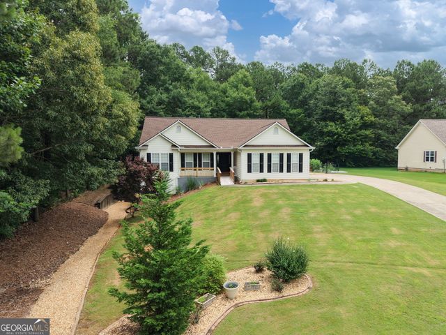 9 CROSS POINTE Way, Hiram, GA 30141