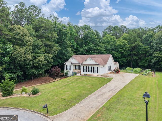 9 CROSS POINTE Way, Hiram, GA 30141