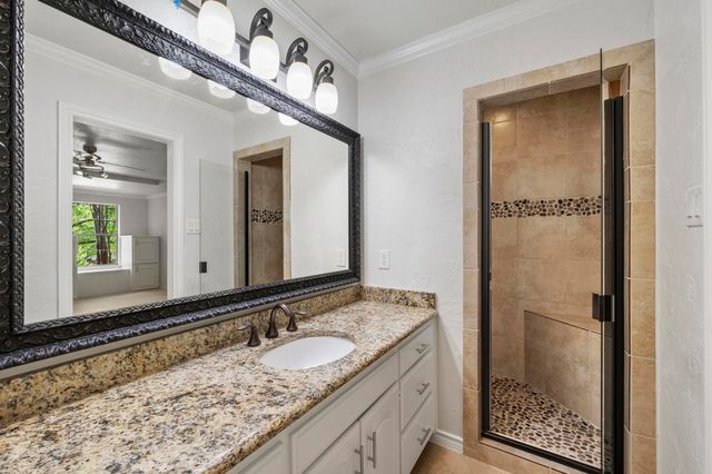 4700 Green Oaks Drive, Colleyville, TX 76034
