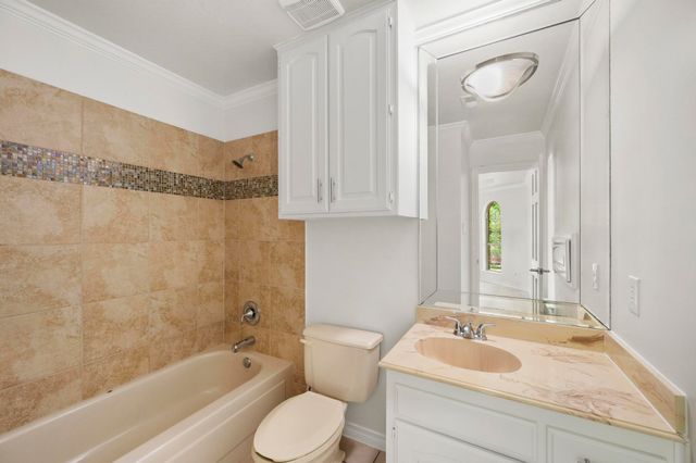 4700 Green Oaks Drive, Colleyville, TX 76034