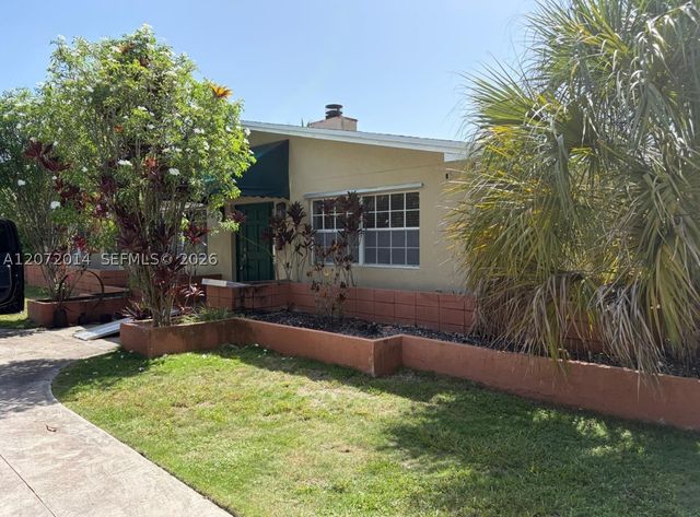 15190 Old Cutler Rd, Palmetto Bay, FL 33158