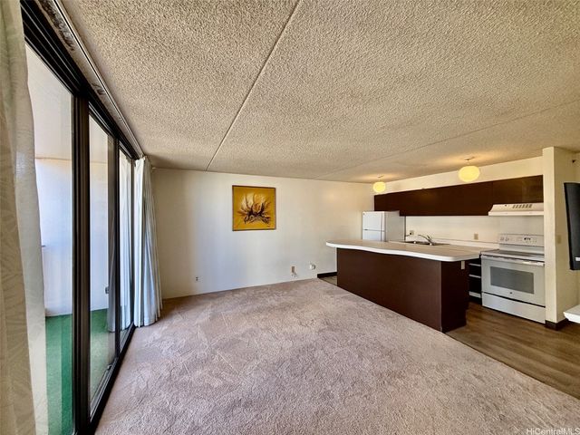 201 Ohua Avenue 1112, Honolulu, HI 96815