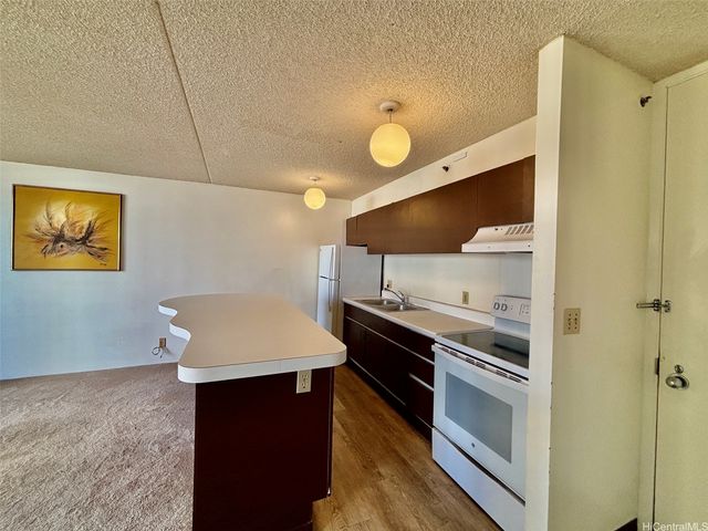 201 Ohua Avenue 1112, Honolulu, HI 96815
