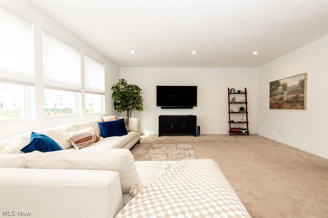 23633 Rebecca Lane, Columbia Station, OH 44028