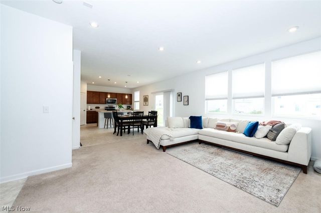 23633 Rebecca Lane, Columbia Station, OH 44028
