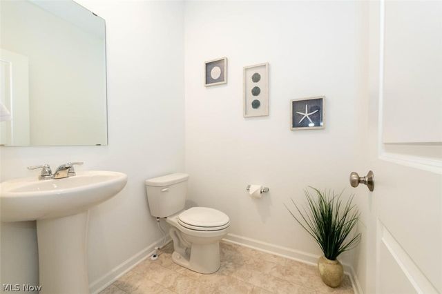 23633 Rebecca Lane, Columbia Station, OH 44028
