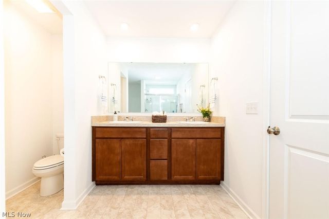 23633 Rebecca Lane, Columbia Station, OH 44028