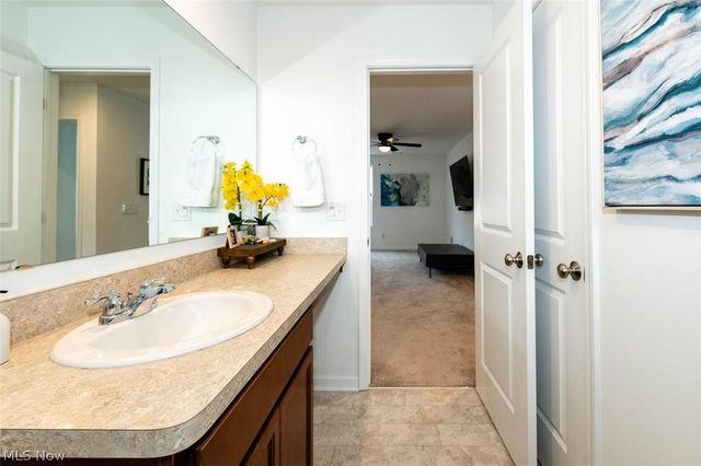 23633 Rebecca Lane, Columbia Station, OH 44028