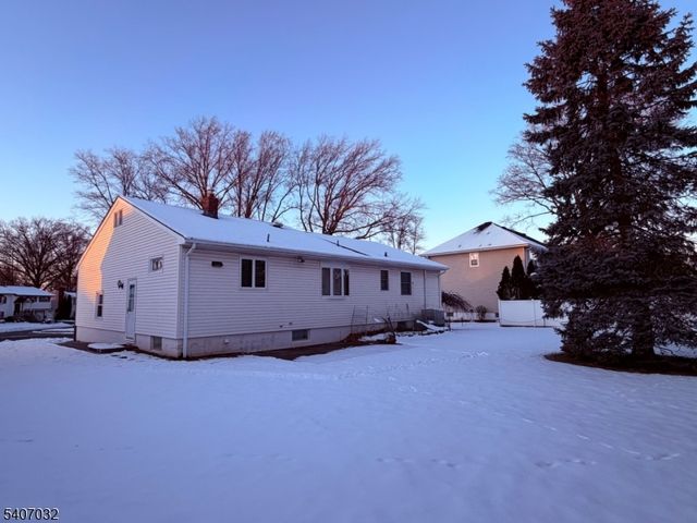 85 Fulton St, Clark Twp., NJ 07066