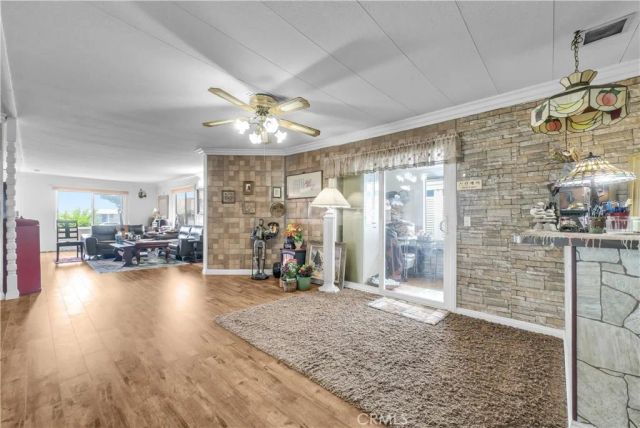 11250 Beach 4, Stanton, CA 90680