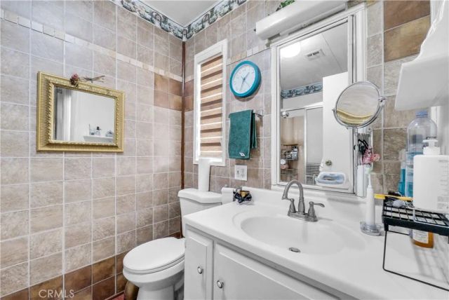 11250 Beach 4, Stanton, CA 90680