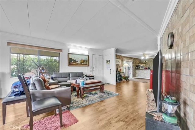 11250 Beach 4, Stanton, CA 90680