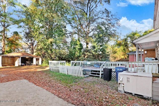 1605 Waverly Avenue, Kinston, NC 28504