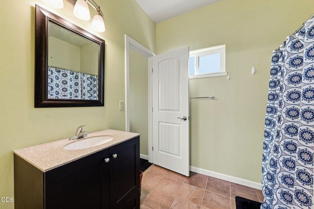 21042 Robin Avenue, Bend, OR 97703