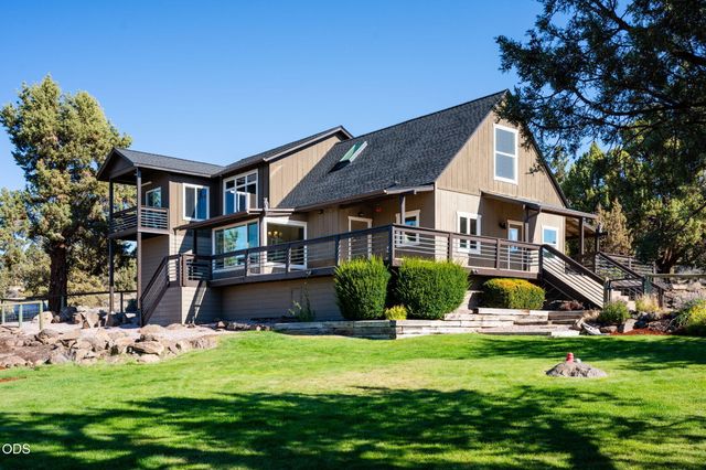 21042 Robin Avenue, Bend, OR 97703