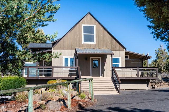 21042 Robin Avenue, Bend, OR 97703