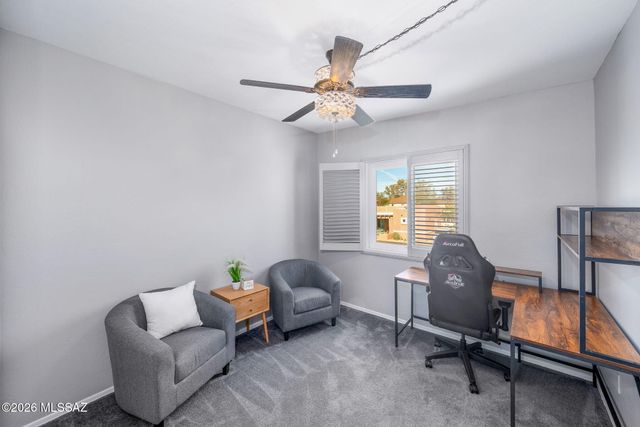 1694 E Calle Grandiosa, Tucson, AZ 85706