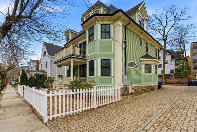 36 Naples Rd, Brookline, MA 02446