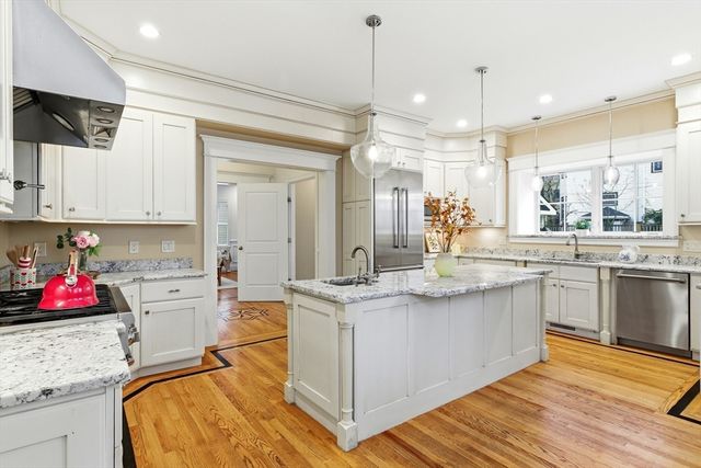 36 Naples Rd, Brookline, MA 02446