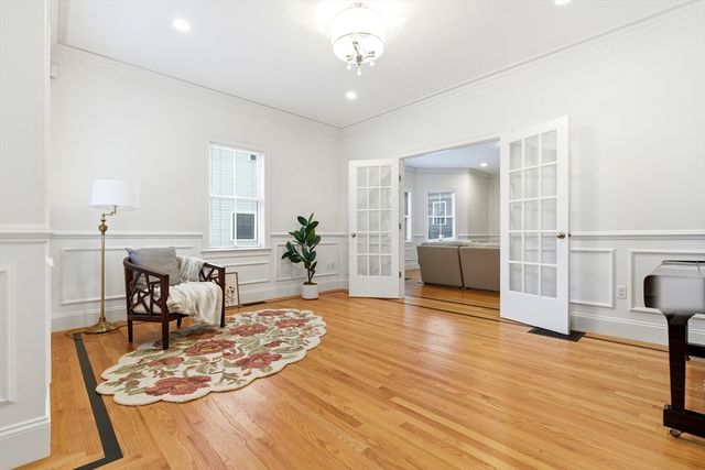 36 Naples Rd, Brookline, MA 02446