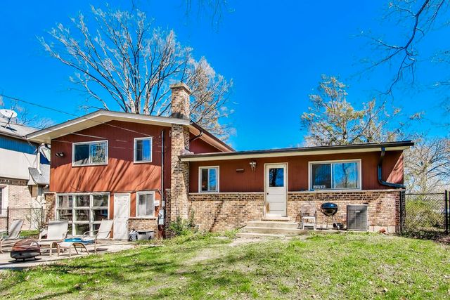 2710 Marl Oak Drive, Highland Park, IL 60035