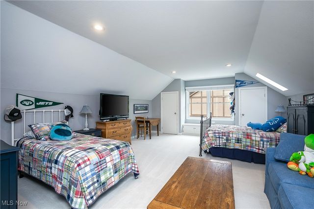 2866 Carie Hill Circle NW, Massillon, OH 44646