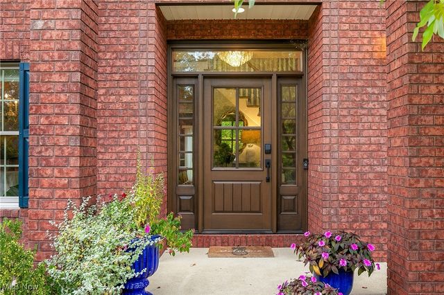 2866 Carie Hill Circle NW, Massillon, OH 44646