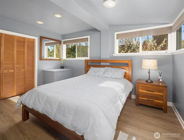 232 N Sunset Drive, Camano Island, WA 98282